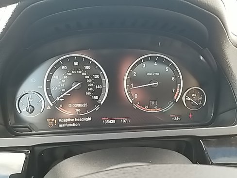 Used 2011 BMW 750i xDrive image 21