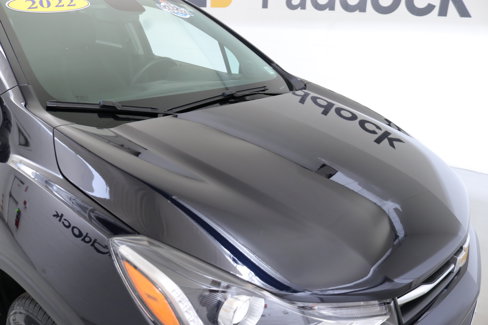 Used 2022 Chevrolet Trax LT w/ LT Convenience Package image 11