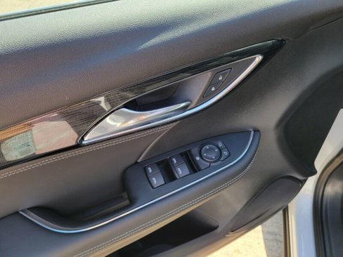 Used 2023 Buick Envision Preferred image 23
