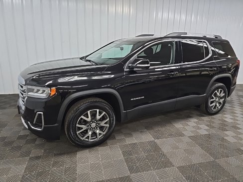 Used 2023 GMC Acadia SLE w/ Driver Convenience Package image 6