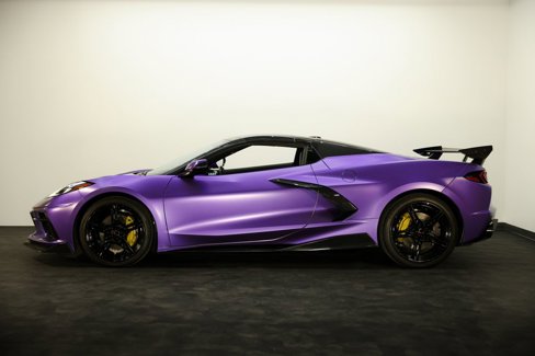 Used 2021 Chevrolet Corvette Stingray Convertible w/ 1LT image 13