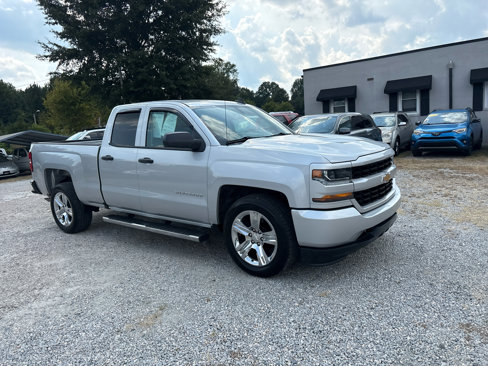 Used 2017 Chevrolet Silverado 1500 Custom w/ Custom Convenience Package image 5
