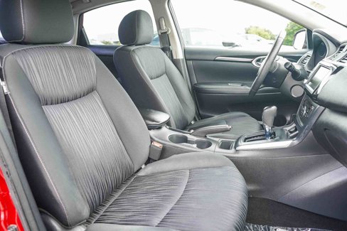Used 2019 Nissan Sentra SV w/ Exterior Package image 16