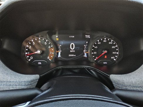 Used 2023 Jeep Compass Latitude image 26