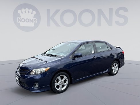 Used 2013 Toyota Corolla S image 1