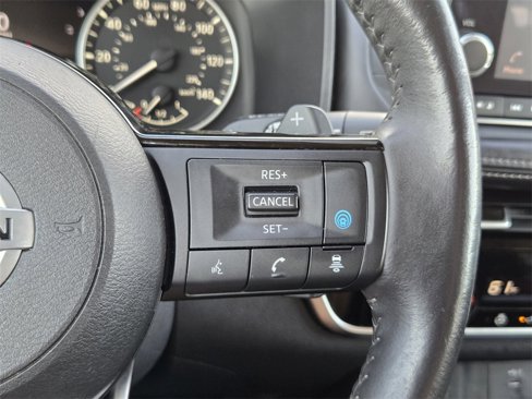 Used 2021 Nissan Rogue SV w/ Premium Package image 27