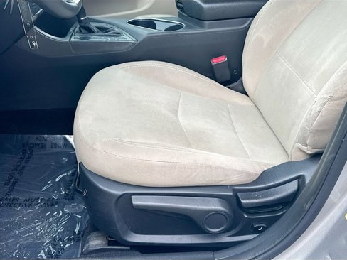 Used 2015 Kia Optima LX image 17