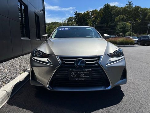 Used 2018 Lexus IS 300 AWD w/ Comfort Package image 9