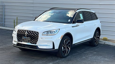 New 2025 Lincoln Corsair Reserve image 2