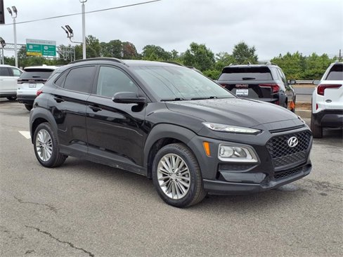 Used 2020 Hyundai Kona SEL image 2