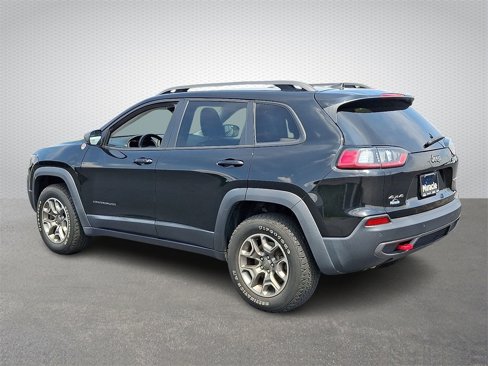 Used 2021 Jeep Cherokee Trailhawk image 4