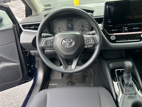 New 2025 Toyota Corolla LE image 13