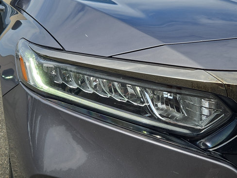 Used 2019 Honda Accord Sport image 9