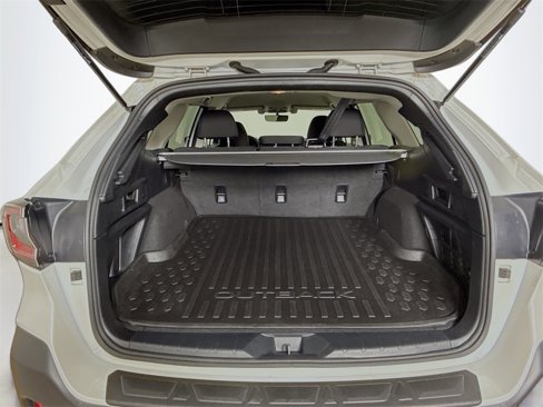 Used 2022 Subaru Outback Premium image 25