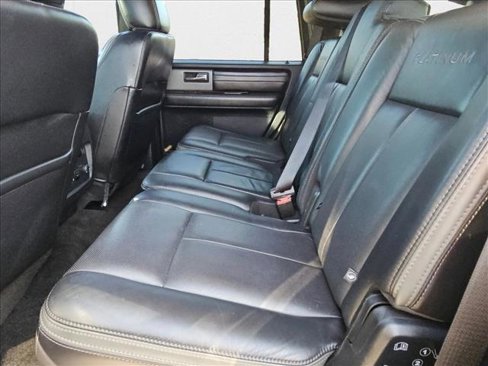 Used 2016 Ford Expedition Platinum image 20