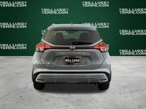 Used 2024 Nissan Kicks SV image 9