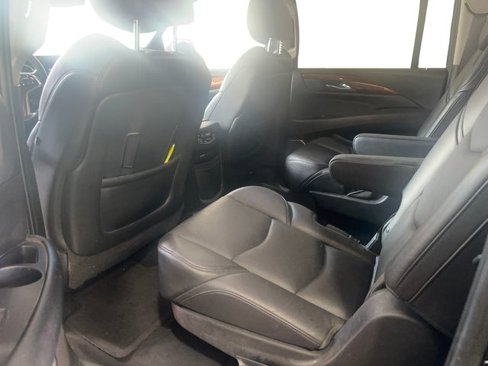 Used 2015 Cadillac Escalade ESV Luxury image 7