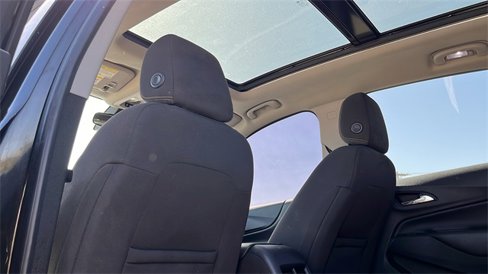 Used 2018 Chevrolet Equinox LT w/ Sun & Infotainment Package image 39