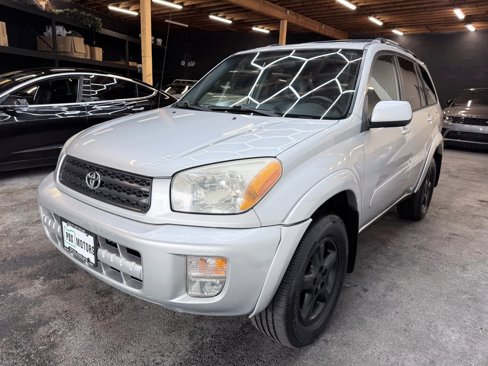 Used 2001 Toyota RAV4 4WD image 4