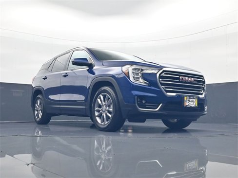 Used 2022 GMC Terrain SLT image 23