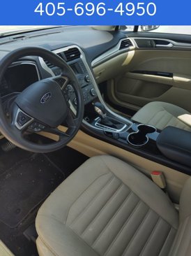 Used 2016 Ford Fusion SE image 5