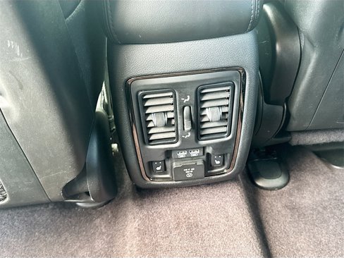 Used 2019 Dodge Durango GT image 23