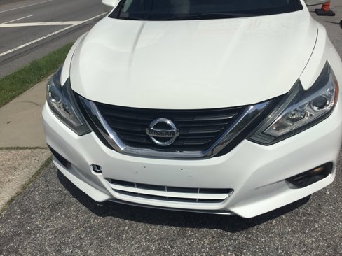 Used 2018 Nissan Altima 2.5 SV image 2