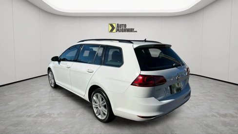Used 2015 Volkswagen Golf TDI SE image 6