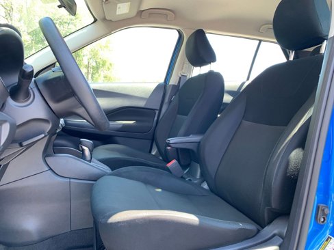 Used 2024 Nissan Kicks S image 24