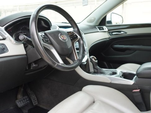 Used 2013 Cadillac SRX Performance w/ Driver Awareness Package image 14