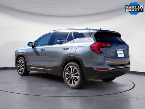 Used 2021 GMC Terrain SLT image 3
