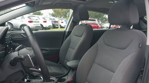 Certified 2020 Hyundai Ioniq SEL image 6