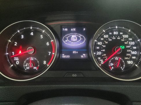 Used 2015 Volkswagen GTI SE image 23