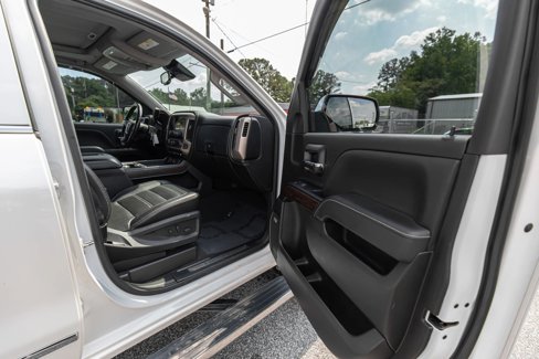 Used 2018 GMC Sierra 1500 Denali w/ Denali Ultimate Package image 33