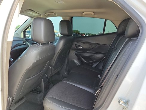 Used 2018 Buick Encore Preferred image 9