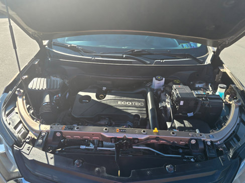 Used 2018 Chevrolet Equinox LT image 17