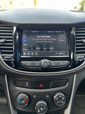 Used 2022 Chevrolet Trax LT w/ Redline Edition image 31