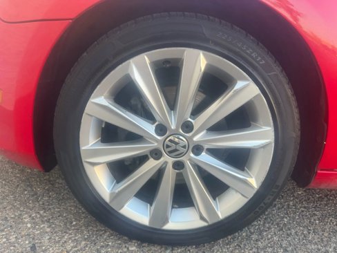 Used 2012 Volkswagen Golf TDI image 21