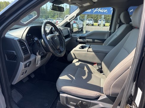 Used 2019 Ford F150 XLT w/ Equipment Group 302A Luxury image 9