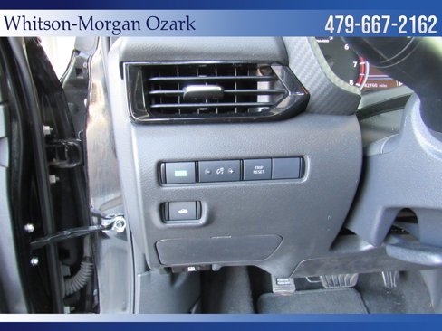 Used 2024 Nissan Sentra SV image 29
