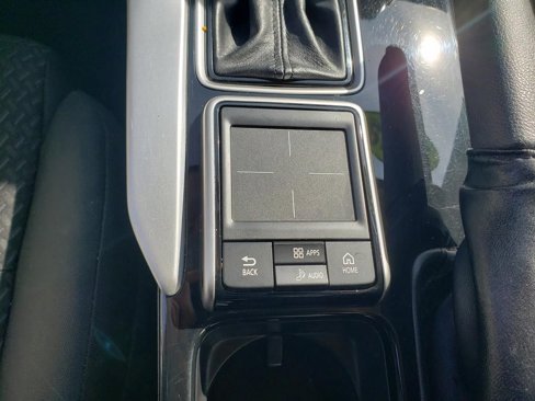 Used 2019 Mitsubishi Eclipse Cross LE image 31