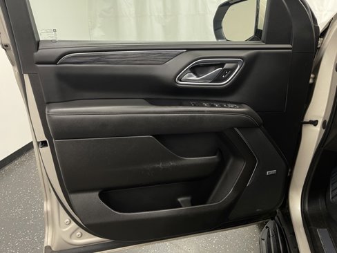 Used 2021 GMC Yukon SLT image 9