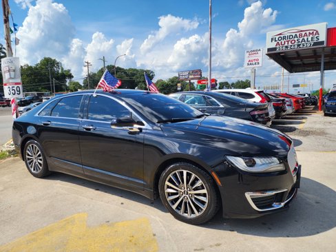 Used 2019 Lincoln MKZ Premiere image 1