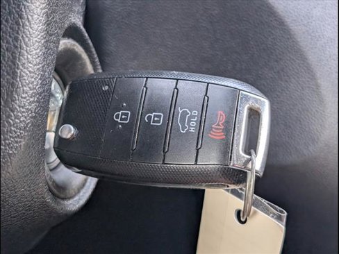 Used 2019 Kia Sorento L image 15