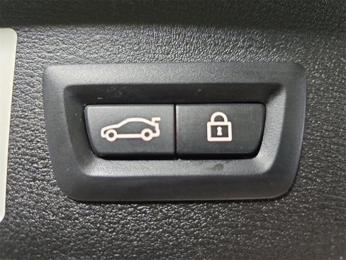 Used 2018 BMW X1 xDrive28i image 13