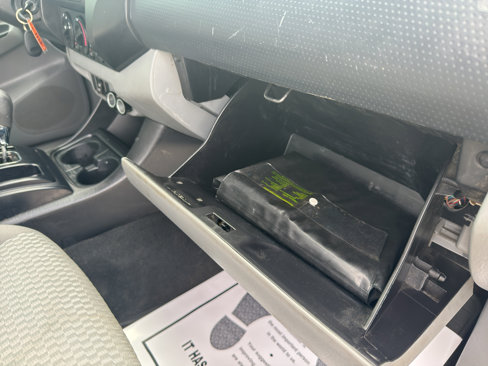 Used 2015 Toyota Tacoma TRD Pro image 26
