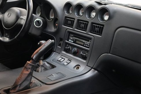 Used 1997 Dodge Viper GTS image 92