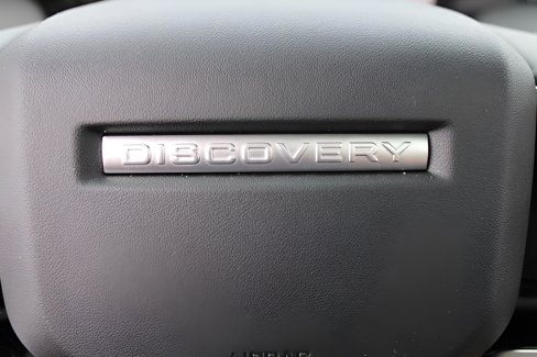 Certified 2025 Land Rover Discovery Sport S image 22