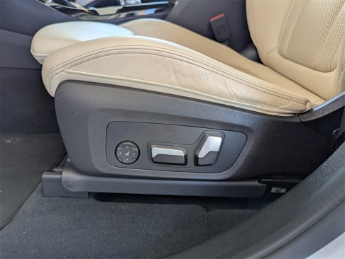Used 2023 BMW X3 sDrive30i w/ Premium Package image 13