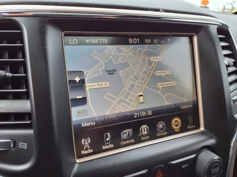 Used 2015 Jeep Grand Cherokee Overland w/ Advanced Technology Group image 18
